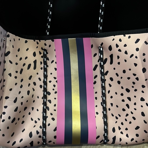 Handbags - Pink Neoprene Bag